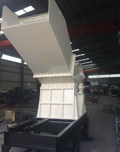 节能环保时代的先锋 金属破碎机及其配件设计革新